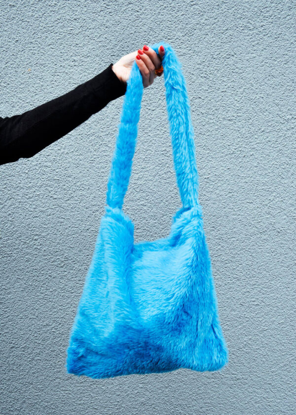 Square Bag Furry Blue