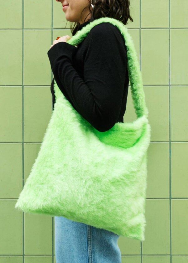 Square Bag Furry Green